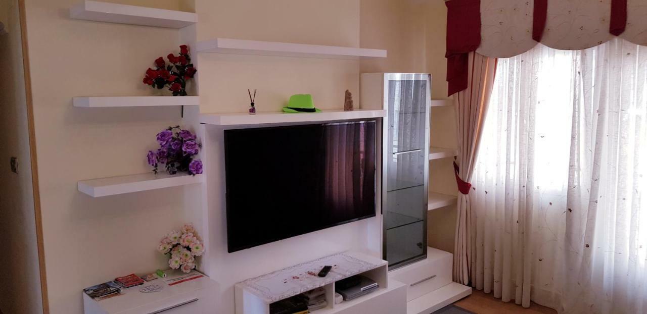 Apartment Casa Jon Con Garage Y Wifi *